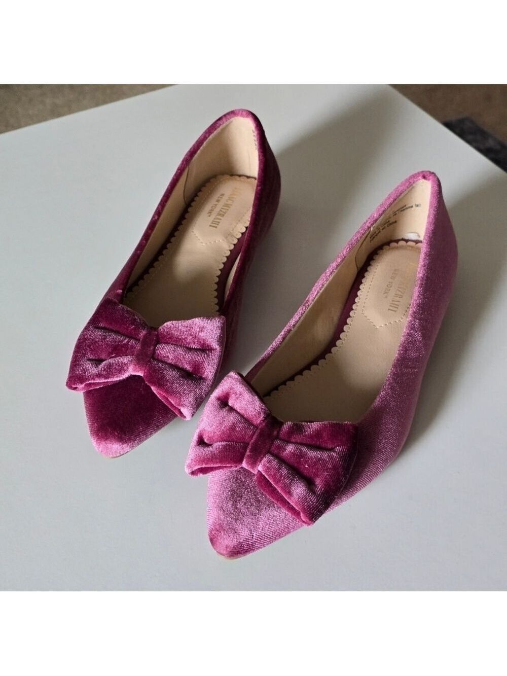 Issac Mizrahi velvet with bow embellishment  color pink size 6.5